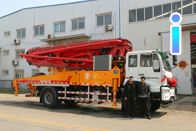 青島小型混凝土泵車價(jià)格 (26)