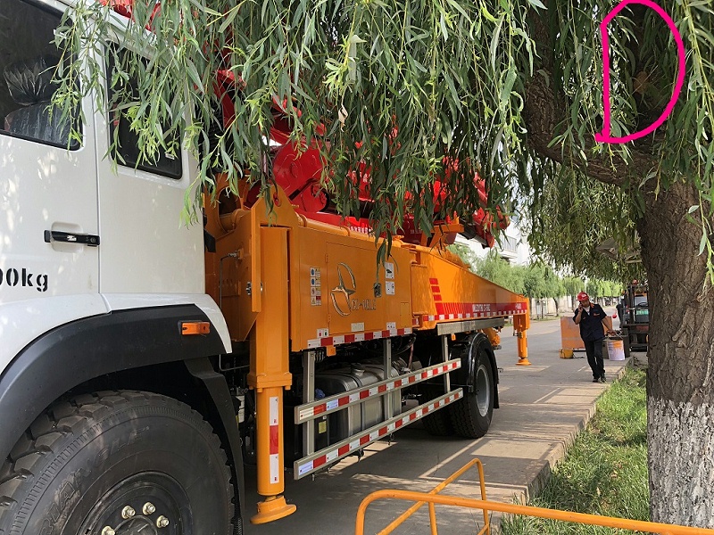 青島小型混凝土泵車價格 (2)