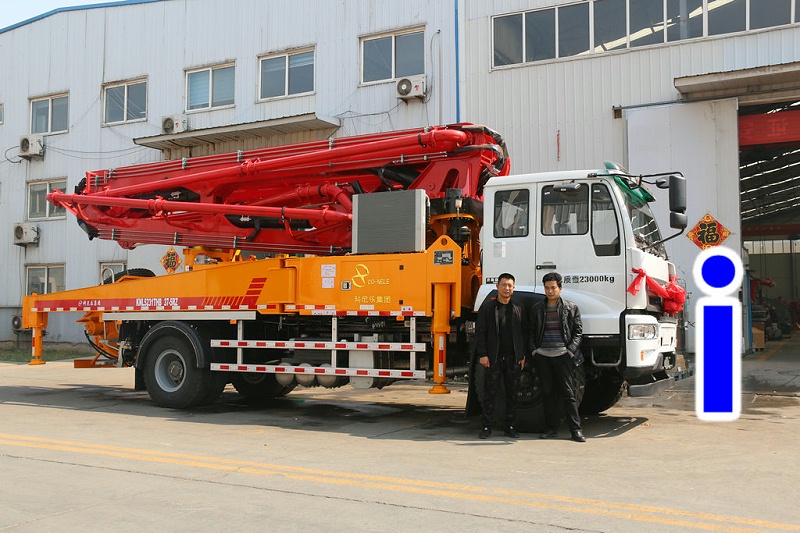 青島小型混凝土泵車價格 (27)